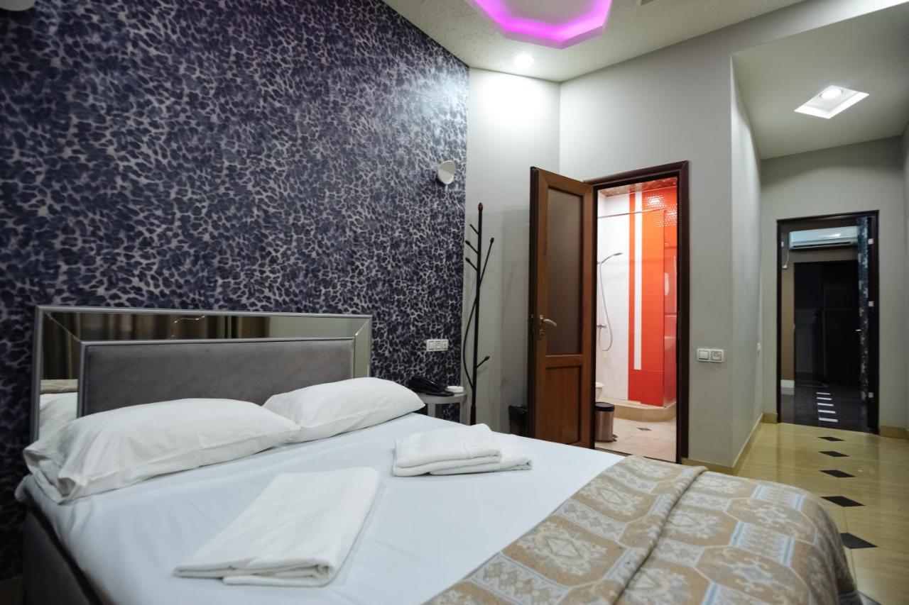 Golden Seconds Hotel Jerevan Exteriör bild