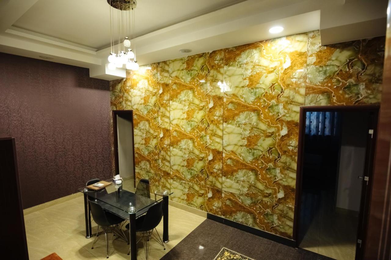 Golden Seconds Hotel Jerevan Exteriör bild